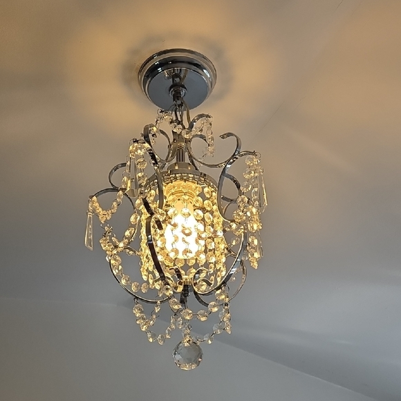 Elegant Crystal Chandelier with Silver Finish - Picture 4 of 7